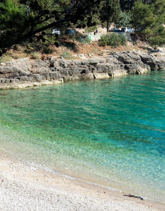 App Karla * Pula